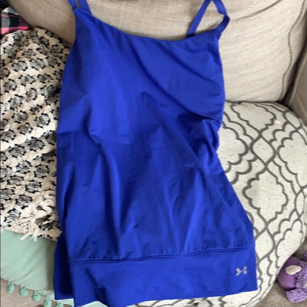 under-armor work out tank; padsports bra insertion